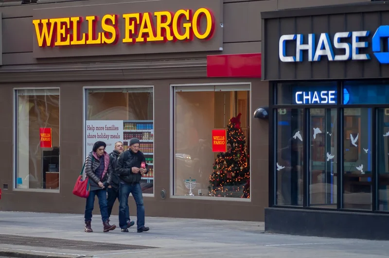 Wells Fargo Banks Are Closing: The Real Reason Why and What the Data Shows